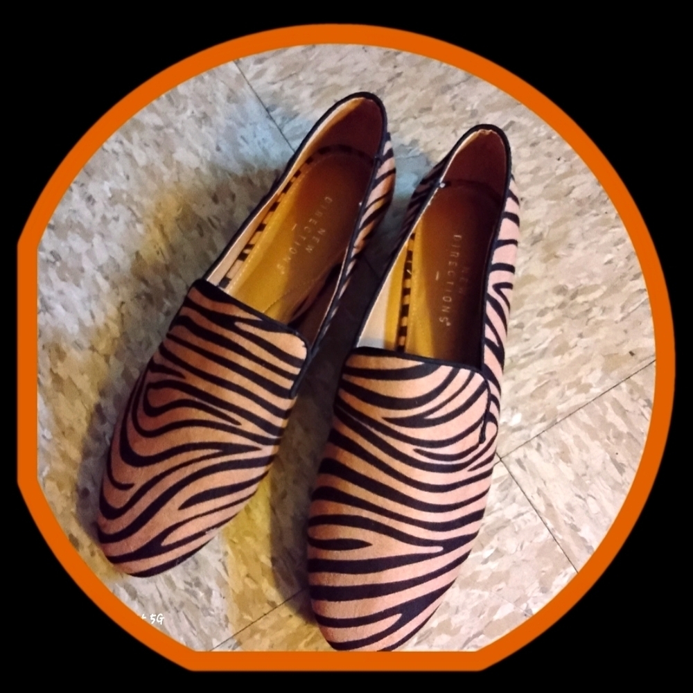 new directions Pink and Black Zebra Print Loafers